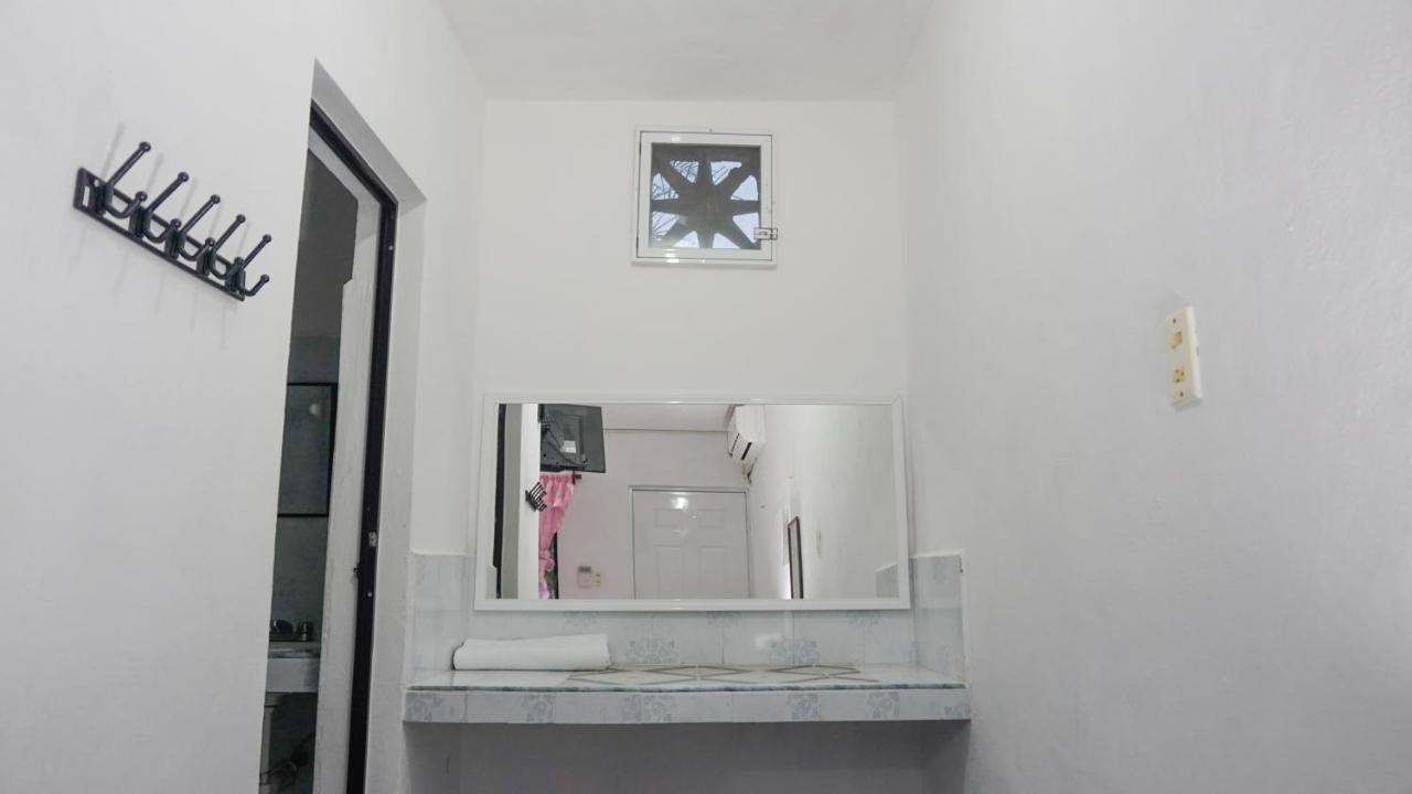 Hotel D'Concepcion Тисимин Екстериор снимка